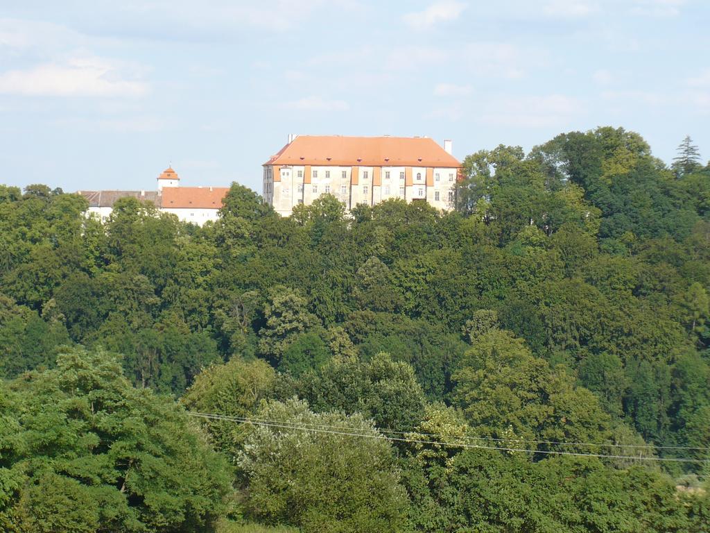 Rodinne Ubytovani Na Habesi Crhov Zewnętrze zdjęcie